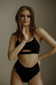 Фотография номер 2 - София, 20 лет